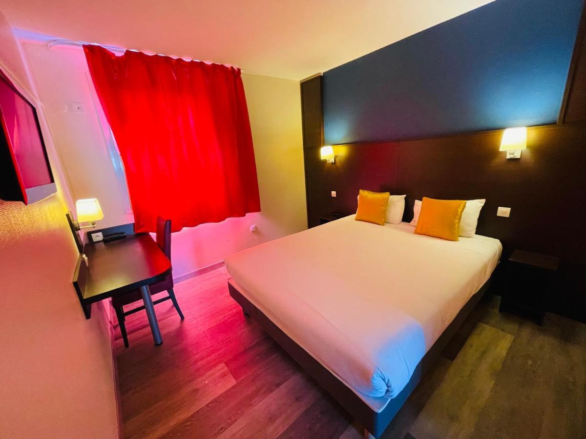1 Double Bed