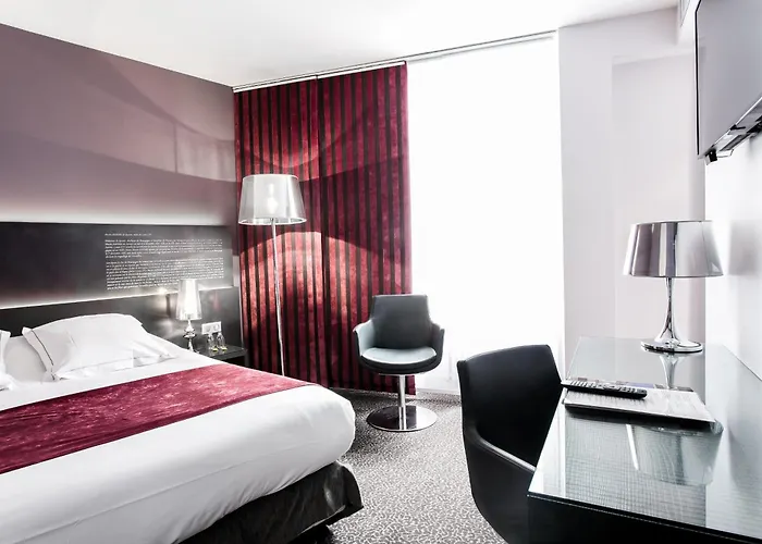 Chapeau Rouge Par William Frachot - Hotel Espace Bien-Etre & Restaurant Etoile